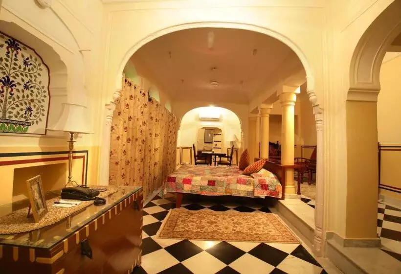 スイート, Khatu Haveli