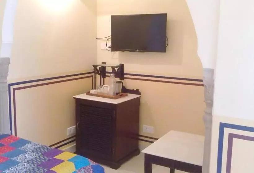 景色の見えるスタンダードシングルルーム, Khatu Haveli