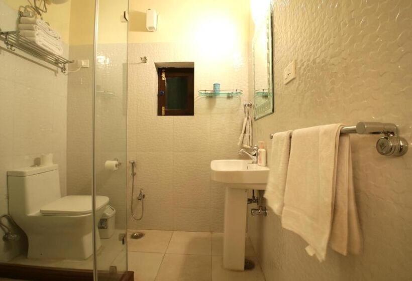 اتاق استاندارد یک تخته با چشم‌انداز, Khatu Haveli