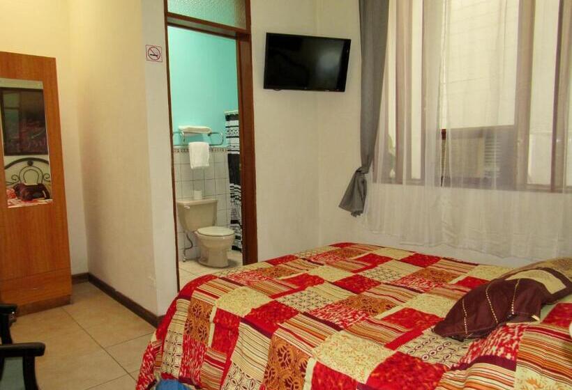 标准间, La Guaria Inn & Suites