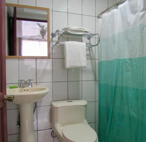 اتاق استاندارد, La Guaria Inn & Suites