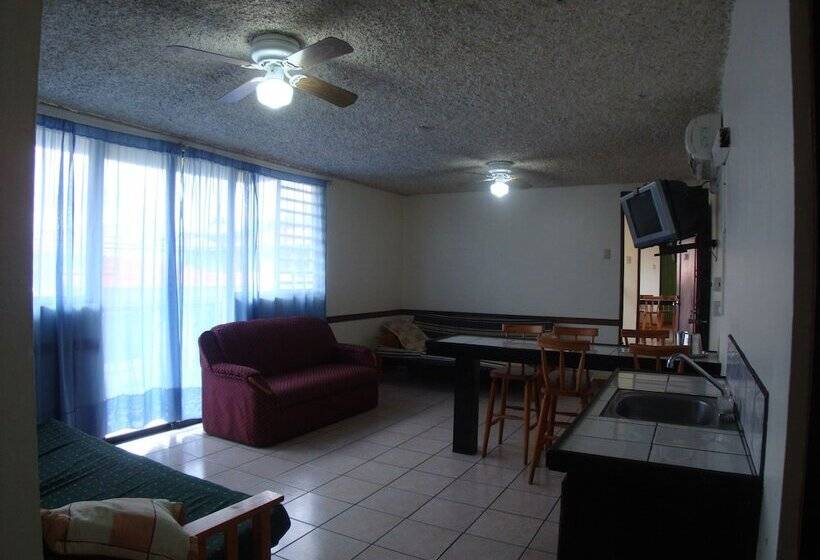 两卧家庭套房, La Guaria Inn & Suites