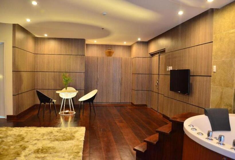 프레지덴셜 스위트, One Manalo Place