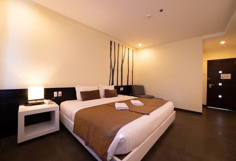 디럭스 룸, One Manalo Place