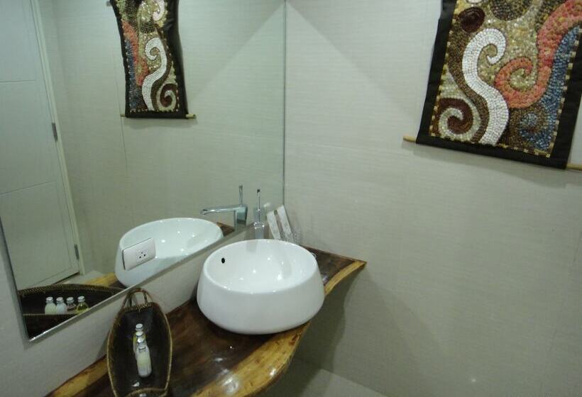 프레지덴셜 스위트, One Manalo Place