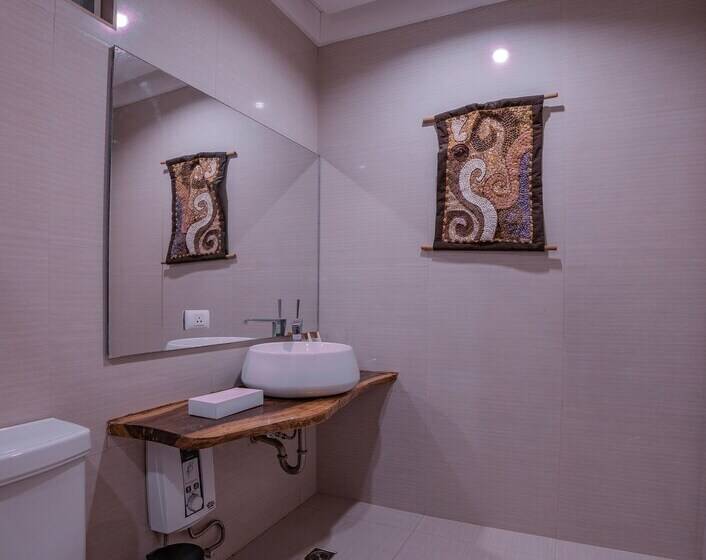 프레지덴셜 스위트, One Manalo Place