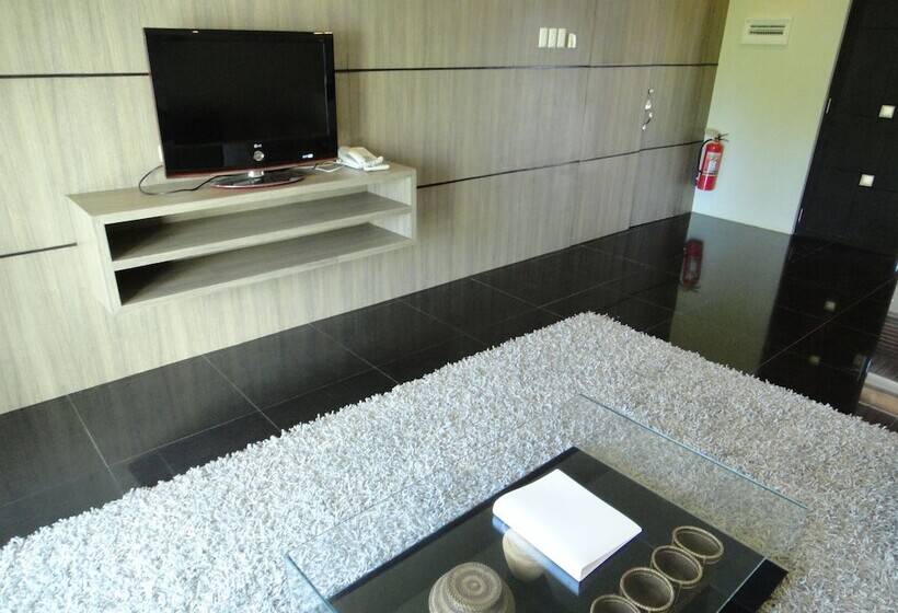 프레지덴셜 스위트, One Manalo Place