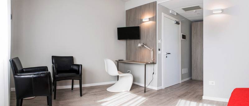 디럭스 룸, One Manalo Place