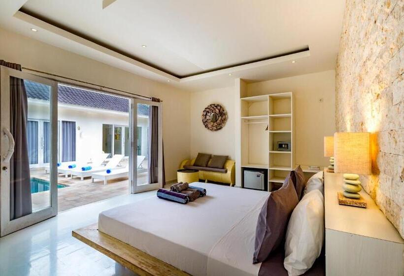 غرفة ديلوكس مطلة على حمام السباحة, Tamoa Boutique