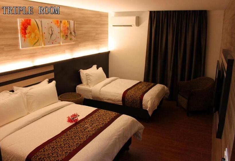 Üç Kişilik Standart Oda, Time Nilai