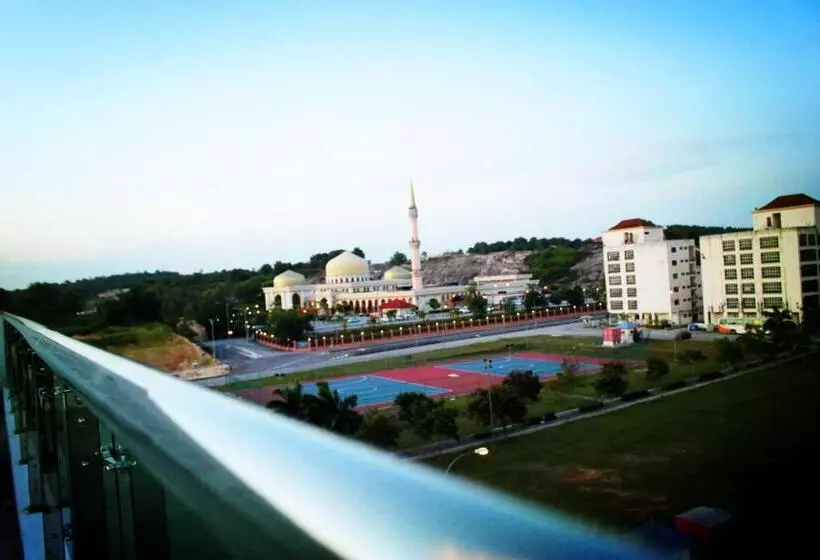 Studio Standard, Time Nilai