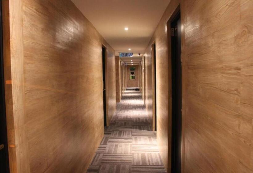 Standart Stüdyo, Time Nilai