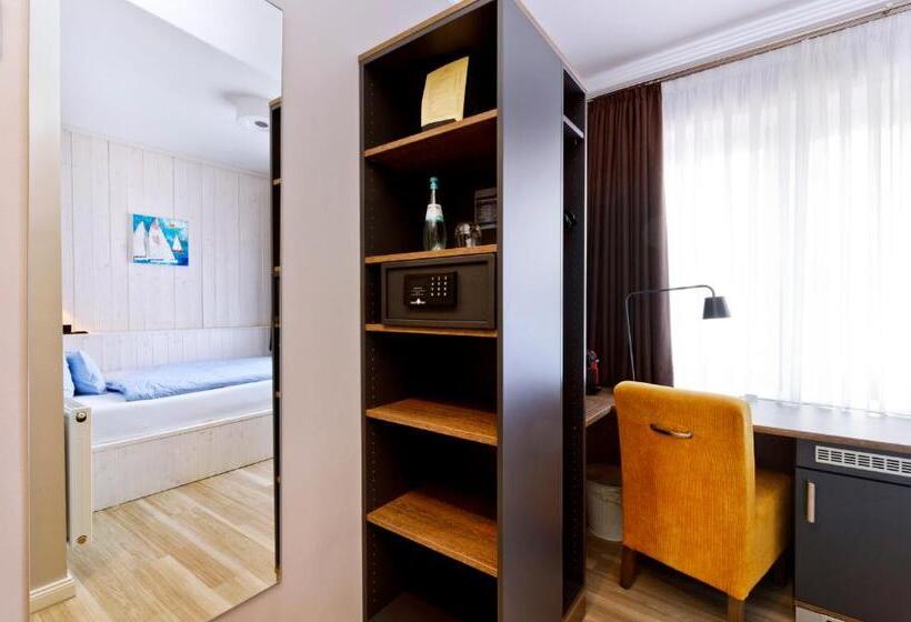 غرفة قياسية فردية, Logierhaus Rheintoreins