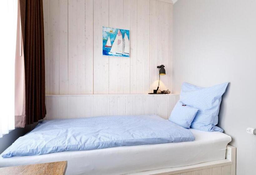 غرفة قياسية فردية, Logierhaus Rheintoreins