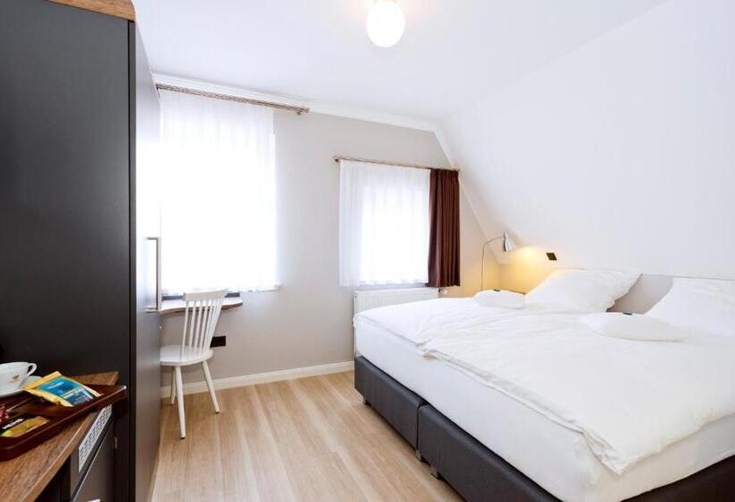 标准间, Logierhaus Rheintoreins