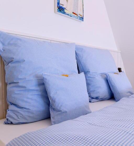 غرفة قياسية, Logierhaus Rheintoreins