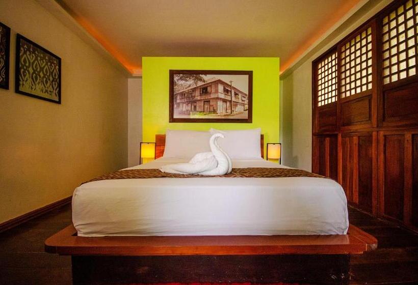 اتاق لوکس با چشمانداز باغ, Balai Sa Baibai