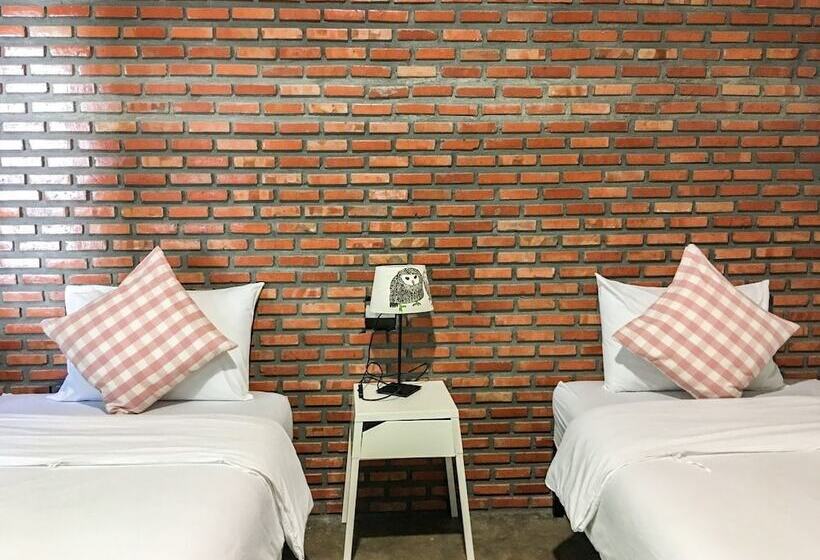 스탠다드 룸, Nokhook House
