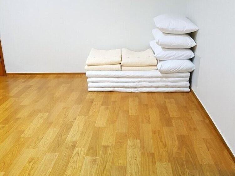 חדר משפחתי, Seorak Dongchun Youthtel Hostel