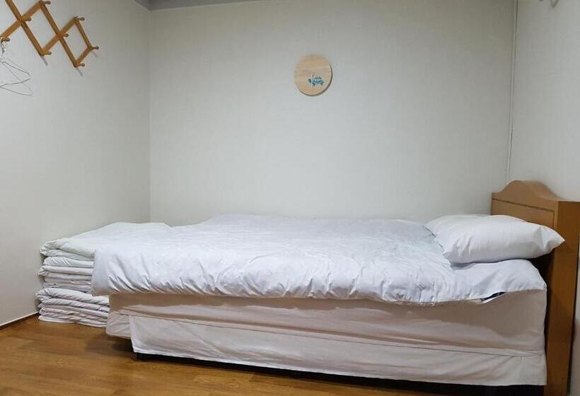 חדר משפחתי, Seorak Dongchun Youthtel Hostel