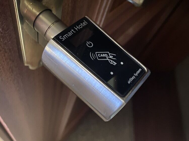 חדר אקונומי יחיד, Amadeus Boutique Hotel Deutscher Hof Inn & Suites