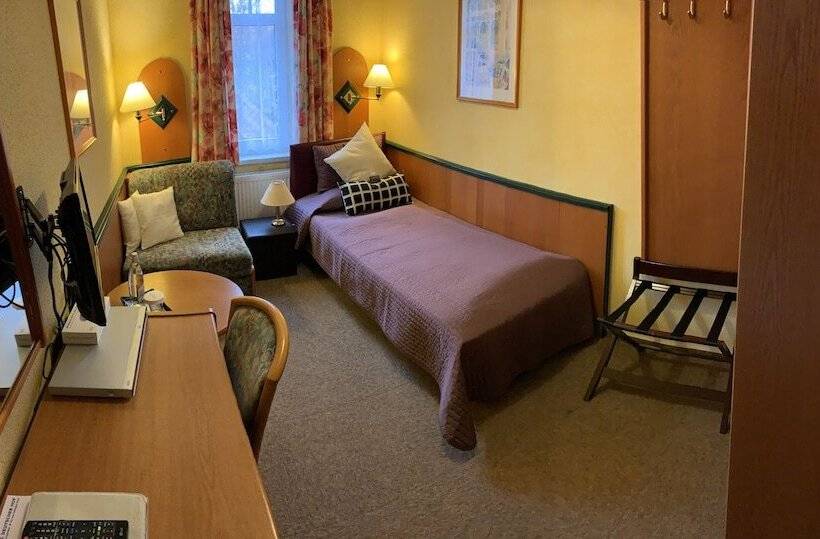 חדר אקונומי, Amadeus Boutique Hotel Deutscher Hof Inn & Suites