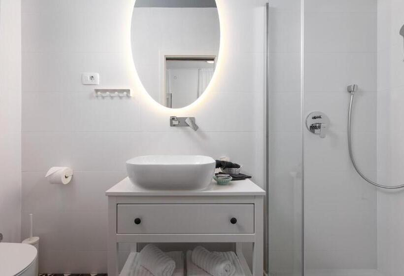 标准间带双人床, Heritage Hotel Antique Split