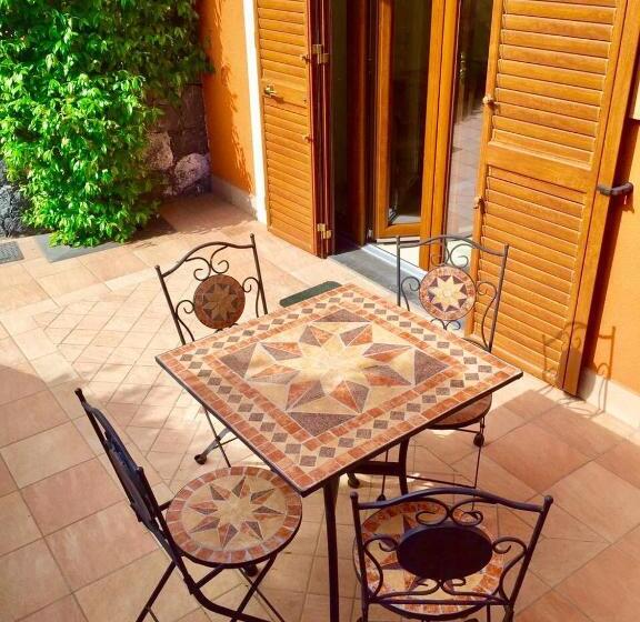 شقة غرفة واحدة مطلة على الحديقة, Etna Royal View