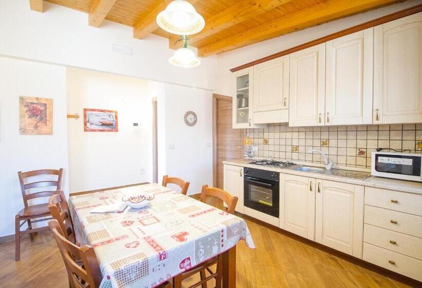 شقة ديلوكس غرفتين نوم, Etna Royal View