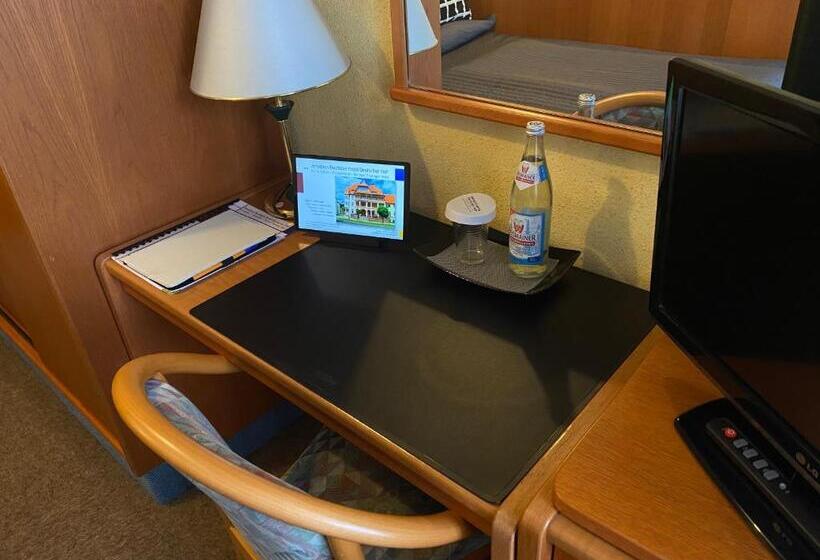 חדר יחיד בסיסי, Amadeus Boutique Hotel Deutscher Hof Inn & Suites