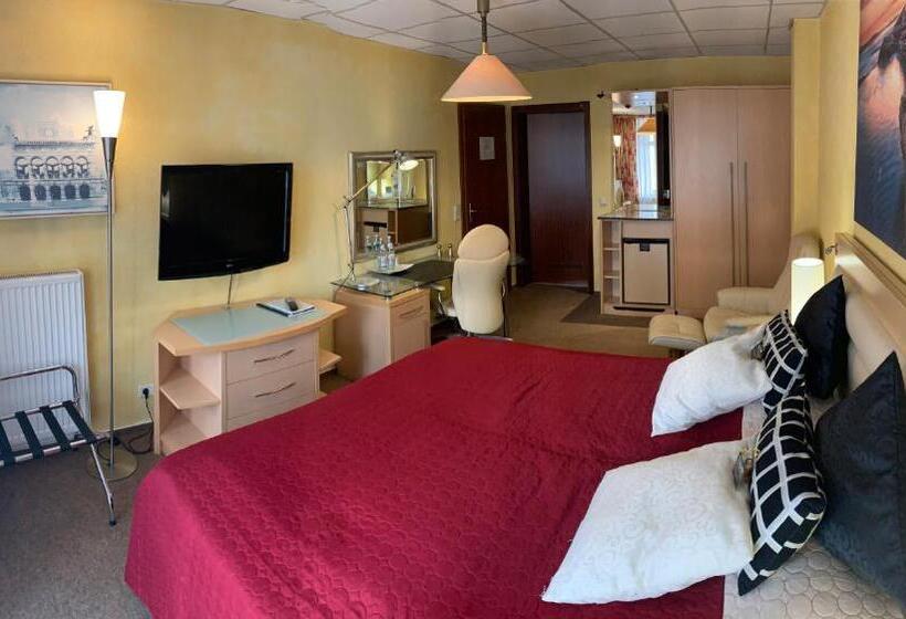 חדר דלוקס, Amadeus Boutique Hotel Deutscher Hof Inn & Suites