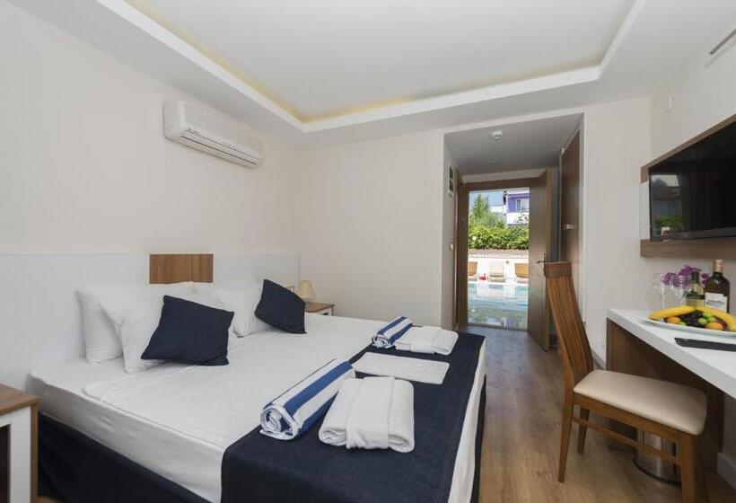 标准间, Amore Hotel Teki̇rova