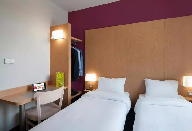 Huoneisto 2 Makuuhuonetta, B&b Hotel Lyon Ouest Tassin