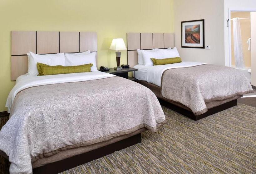 إستوديو قياسى, Candlewood Suites Kenedy, An Ihg