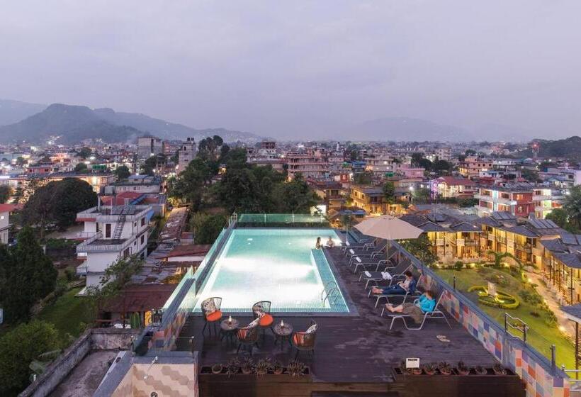 اتاق لوکس با بالکن, Dahlia Boutique