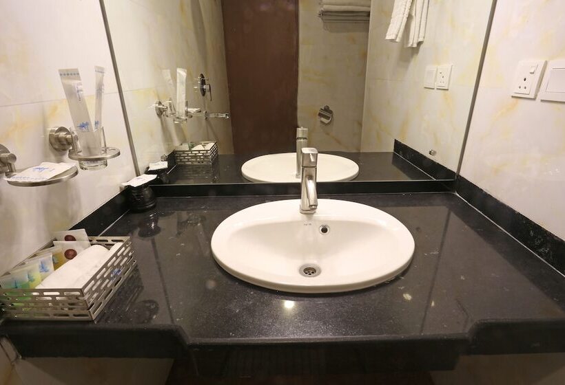 اتاق لوکس, Dahlia Boutique