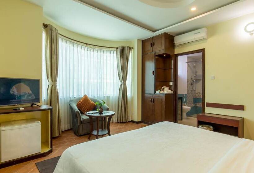 اتاق لوکس, Dahlia Boutique