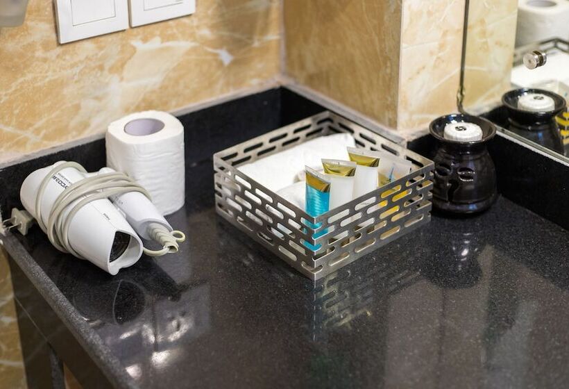 اتاق لوکس, Dahlia Boutique