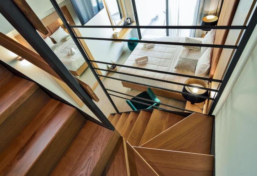 복층 룸, Elia Agia Marina