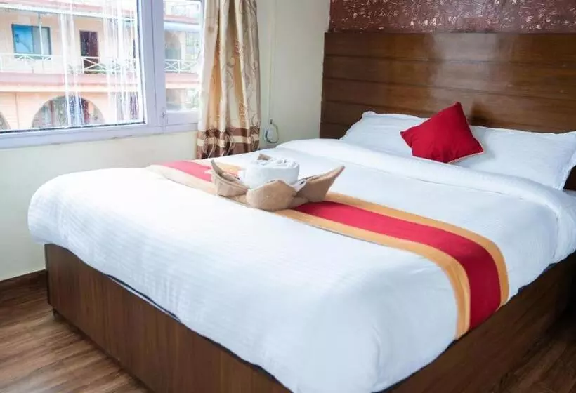 اتاق استاندارد یک نفره, Himalayan Inn