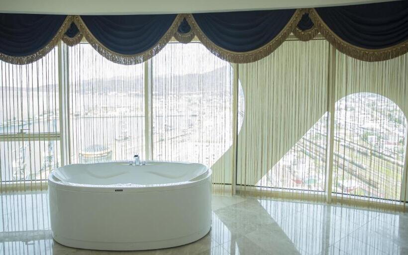 プレジデントスイートルーム, Jrw Welmond