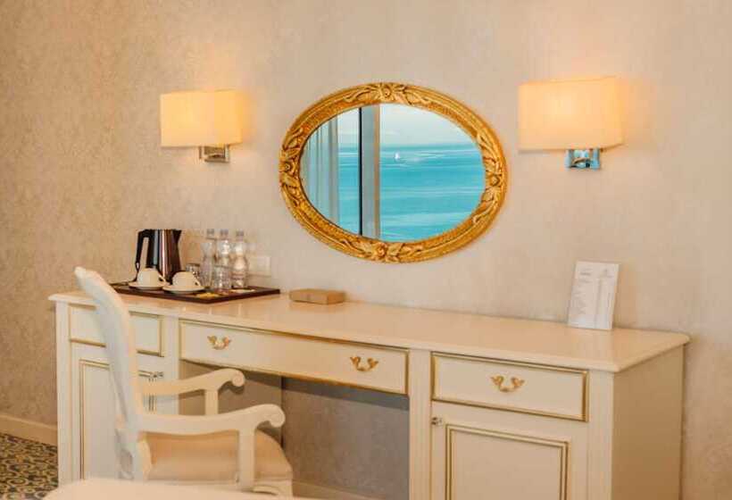 エクゼクティブスイート, Jrw Welmond