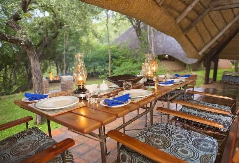 آپارتمان 2 خوابه, Lokuthula Lodge