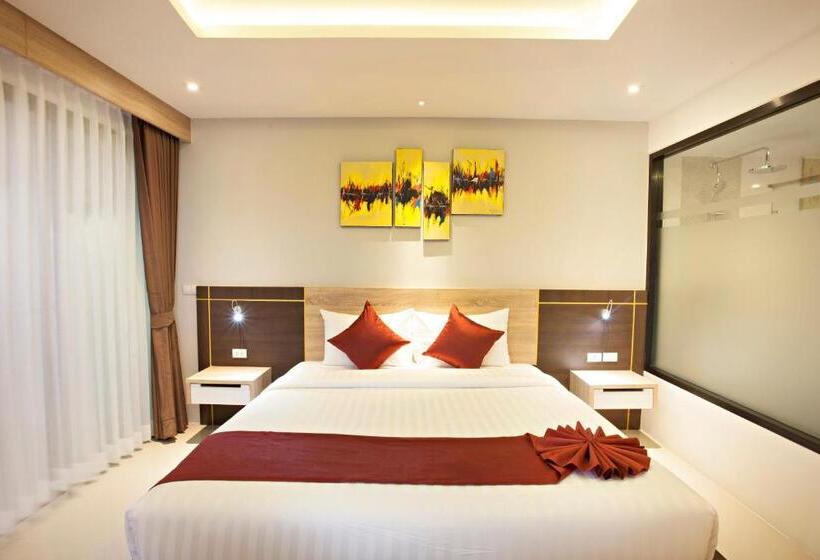 발코니 디럭스 룸, Paripas Patong Resort Sha Extra Plus