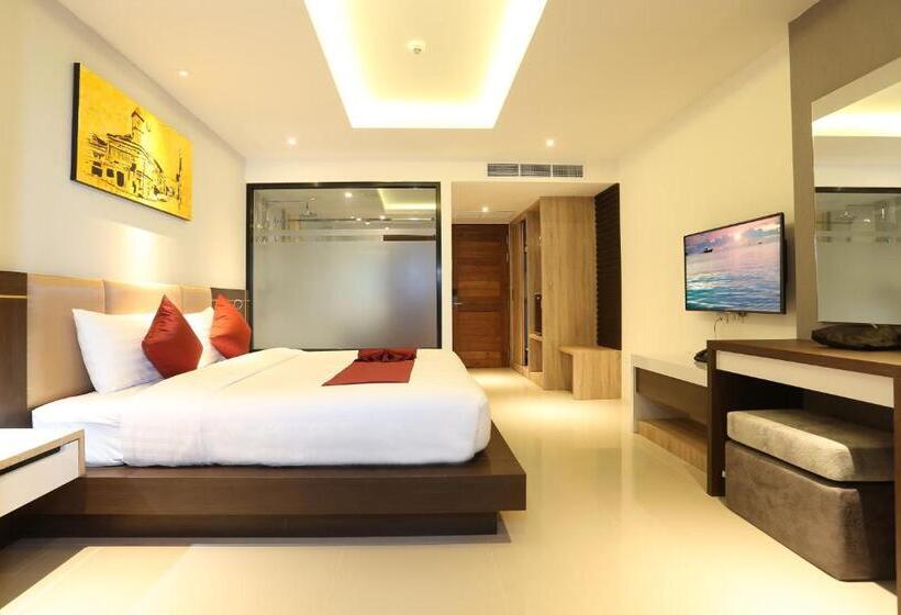 발코니 디럭스 룸, Paripas Patong Resort Sha Extra Plus