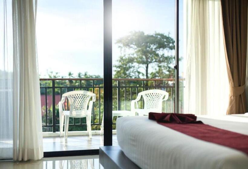 발코니 디럭스 룸, Paripas Patong Resort Sha Extra Plus