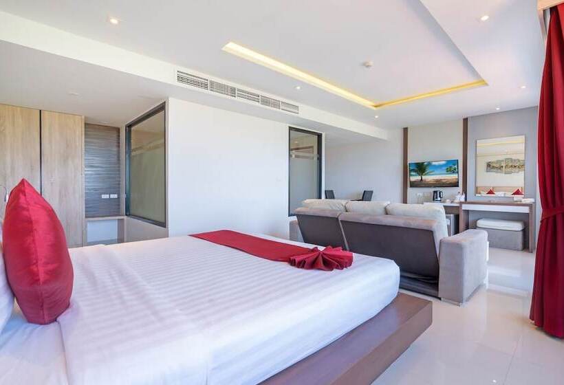 발코니가 있는 스위트, Paripas Patong Resort Sha Extra Plus