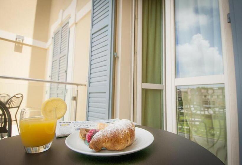 جناح جونيور, Villa Maranello