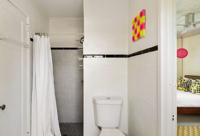 בית, חדר שינה 1, Sunset Inn And Cottages