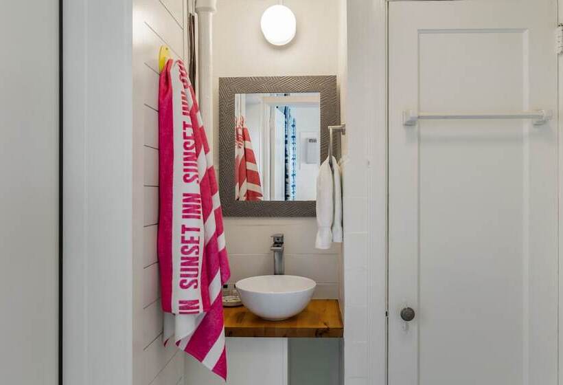 בית, חדר שינה 1, Sunset Inn And Cottages